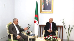 إرساء التعاون بين الأفلان والكشافة الإسلامية الجزائرية