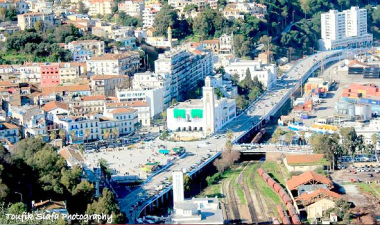 دورة تكوينية في مراقبة وجبات الإطعام الجامعي