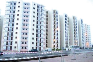 السكن الاجتماعي يُخرج سكان زمورة إلى الشارع