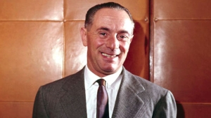 المناضل المناهض للاستعمار ورجل الصناعة الإيطالي، انريكو ماتاي