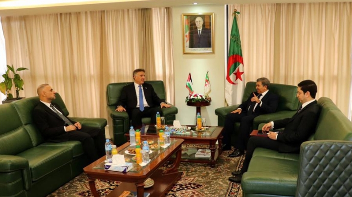 توحيد الخطاب الإعلامي العربي في مواجهة التحدّيات