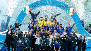 250 ألف يورو مكافأة لكل لاعب في إيطاليا بعد التتويج