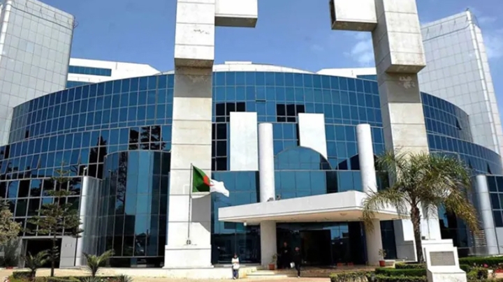 متابعة آنية للاستثمار العمومي ووضعية التشغيل