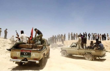 أوباما يتهم دولا خليجية بتأجيج الأزمة الليبية �
