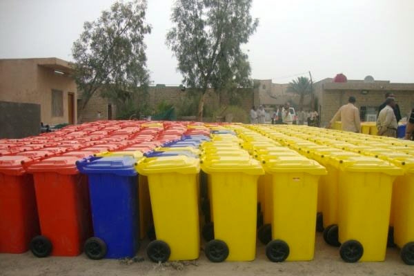 200 حاوية جديدة لجمع النفايات ببلديات عنابة