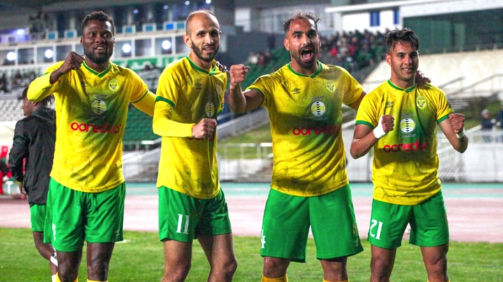 "الساورة" تعود إلى "البوديوم" ونقطة ثمينة لـ"الكناري"