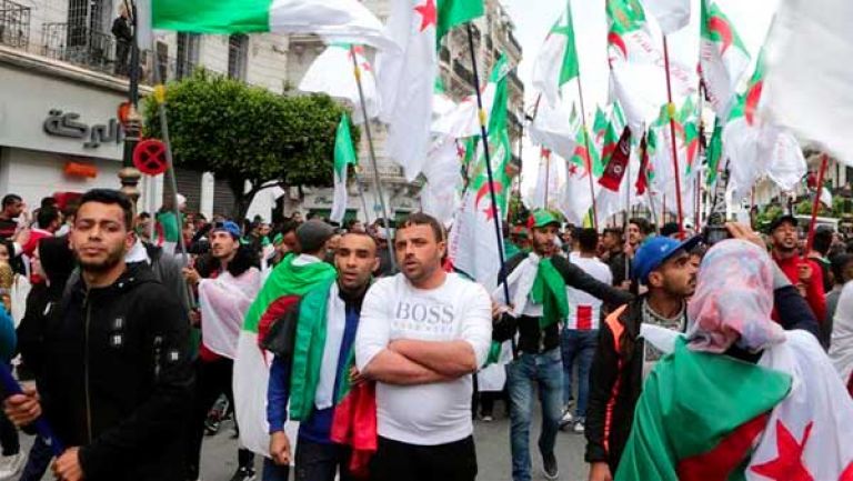 رحيل بقايا النظام السابق والتغيير