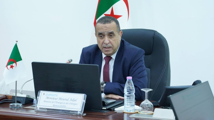 عجال في زيارة عمل إلى الموزمبيق