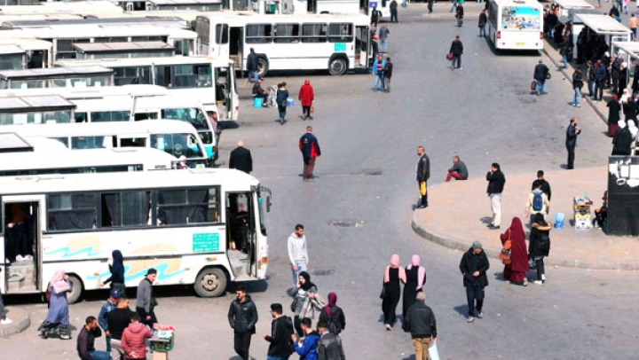 الفوضى سمة خطوط النقل بالعاصمة صيفا