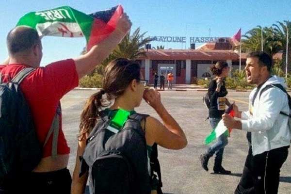 سلطات الاحتلال المغربي ترحل عددا من الباحثين والحقوقيين الأوروبيين