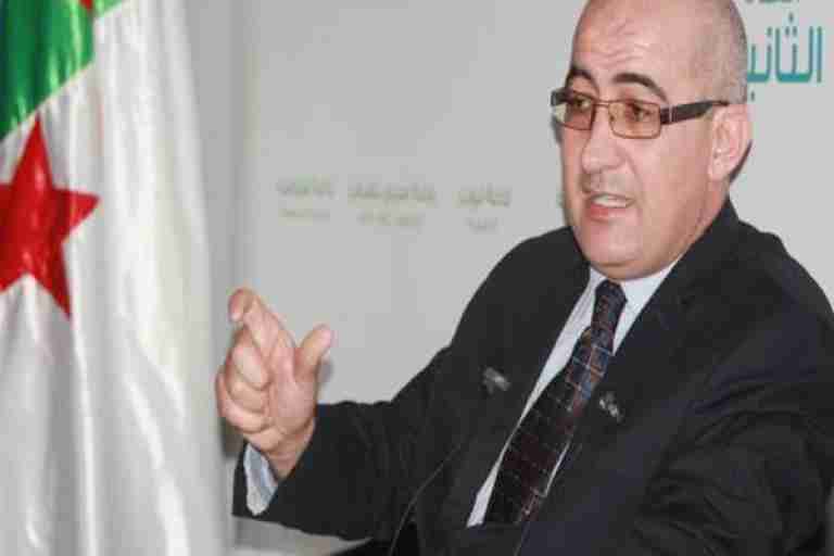 «سنة 2018 ستكون لتجسيد الدستور المعدل»