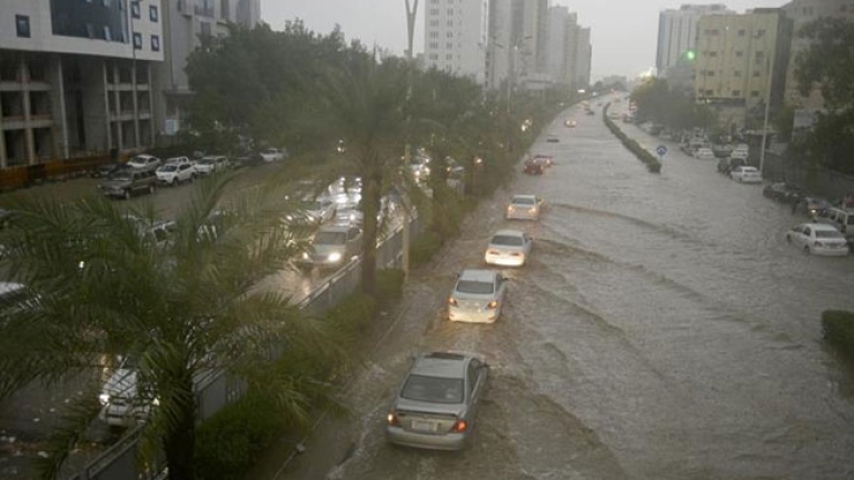 تدخلات مكثفة لأعوان الحماية المدنية