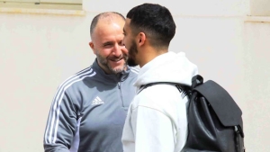 بلماضي يستدعي بن رحمة