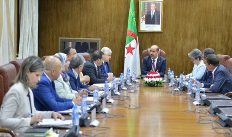 نحو رفع الحصانة البرلمانية عن جميعي، بن حمادي والساكر