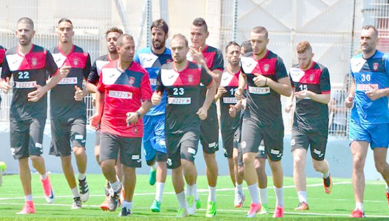 اتحاد الجزائر يتطلع للدور ربع النهائي