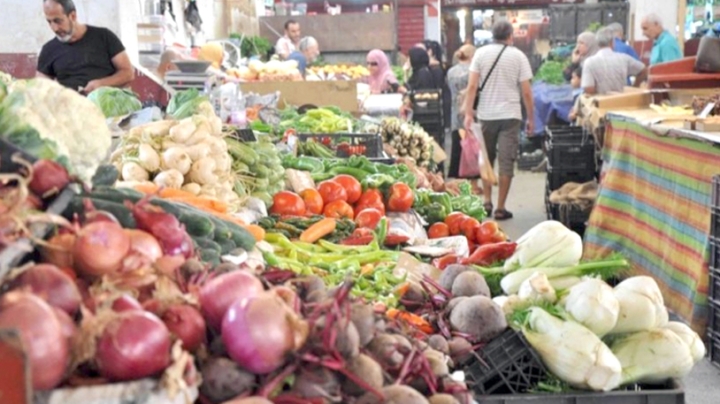 فتح الأسواق الجوارية التضامنية عشرة أيام قبل رمضان