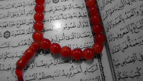 كيفيّة قراءة القرآن في صلاة التراويح