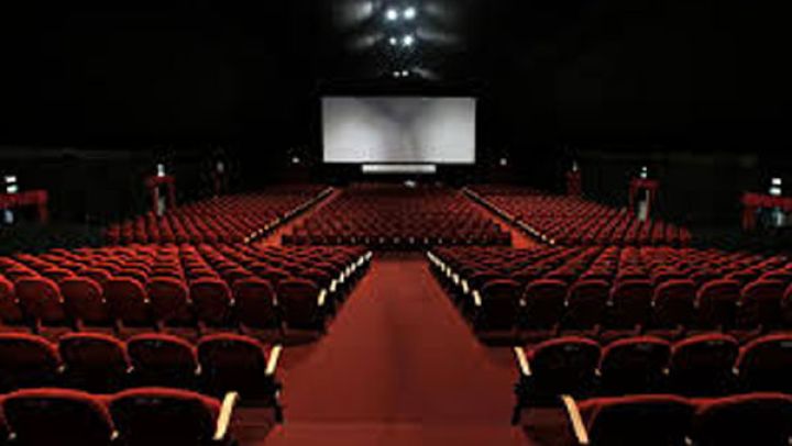 نشاط قاعات السينما ينتعش