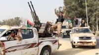 الحكومة الليبية تطالب المليشيات المسلحة بالانسحاب من المدن