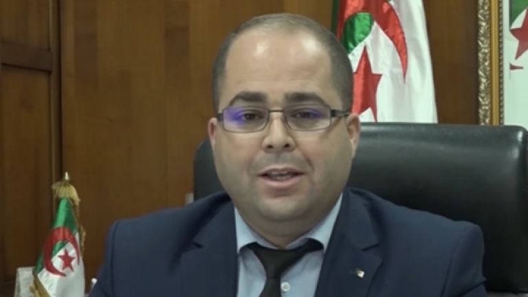 بومزار يطمئن بتوفر السيولة في كل مراكز البريد