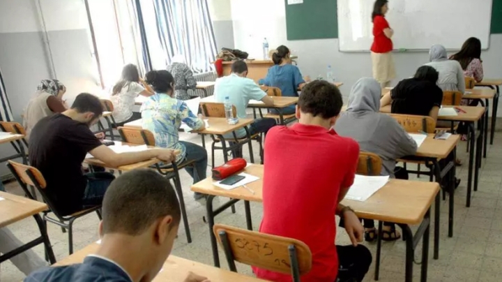 رهان إتمام المقرّر وإنجاح الامتحانات