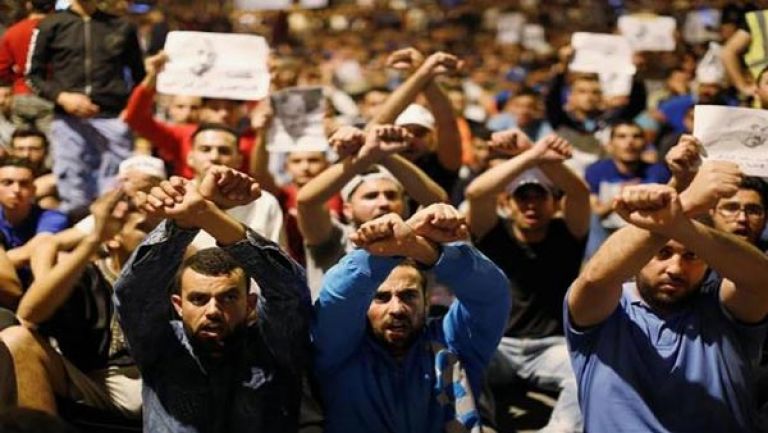 إدانة حملة قمع مواقع التواصل الاجتماعي