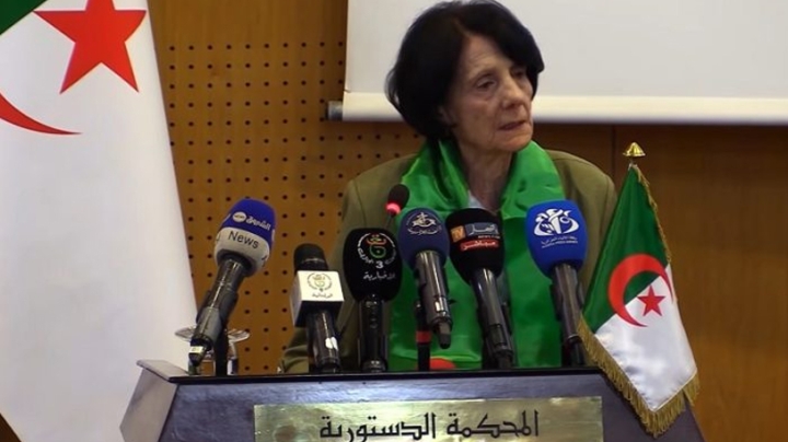 المرأة الجزائرية تساهم في رسم مستقبل الوطن
