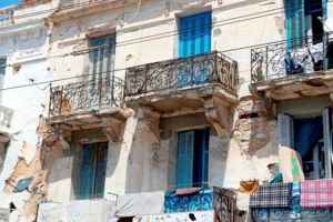 قاطنو العمارات المتصدعة يَقبلون الترحيل