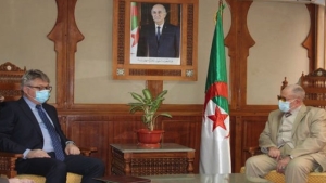 رئيس المجلس الإسلامي الأعلى، بوعبد الله غلام الله-سفير روسيا الاتحادية بالجزائر، إيغور بيليايف
