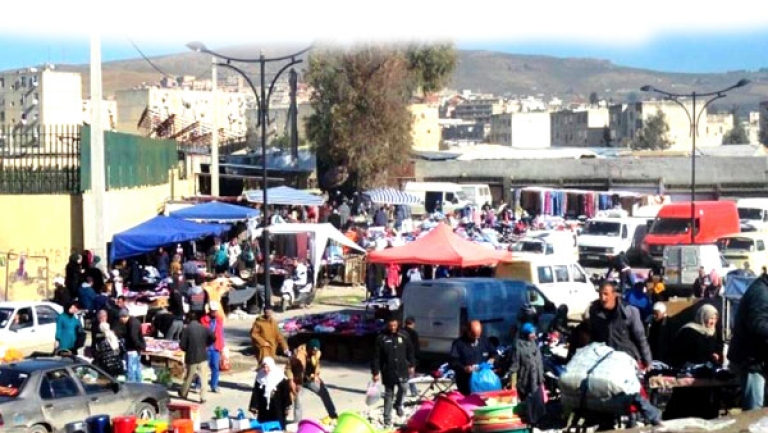 سوق الدقسي بقسنطينة يفتح أبوابه في الفترة الليلية