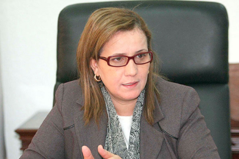 إعفاء المعاقين من رسوم السيارات