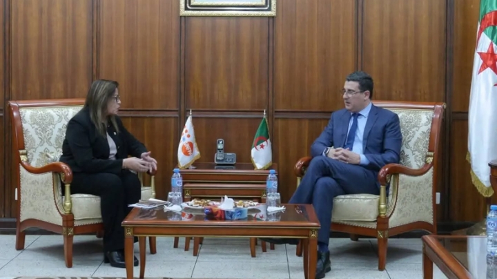 إبراز مكاسب المنظومة الصحية الوطنية