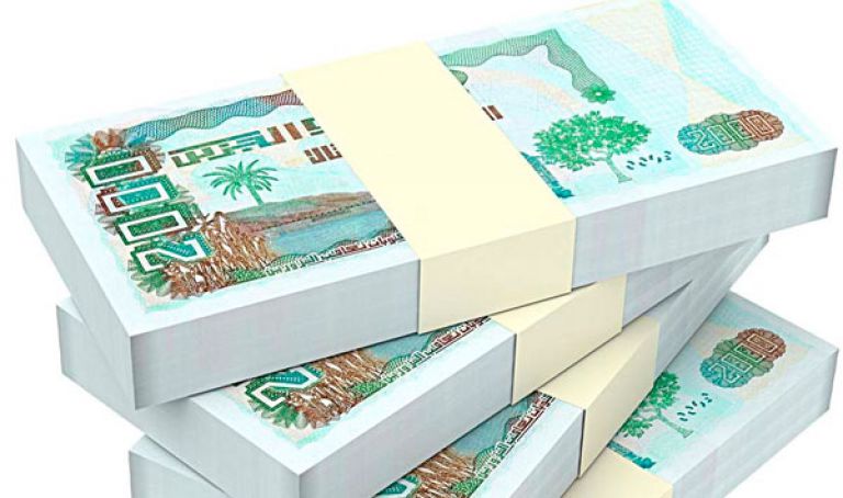 توقيف امرأة وابنها يزوران العملة الوطنية بالمسيلة