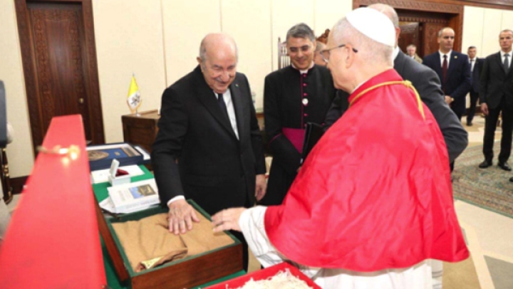 زيارة تاريخية إلى الجزائر برسالة سلام للعالم