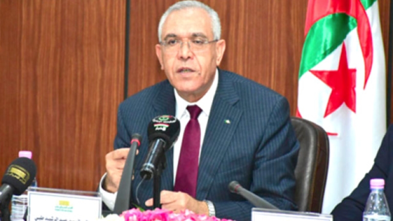 عرض مشروع تعديل قانون المحضر القضائي قريبا