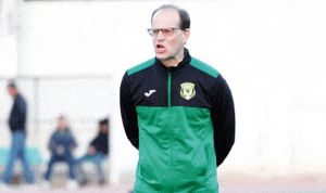المدرب الرئيسي الفرنسي دينيس لافان