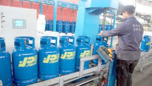 توزيع 30 ألف قارورة غاز بوتان يوميا