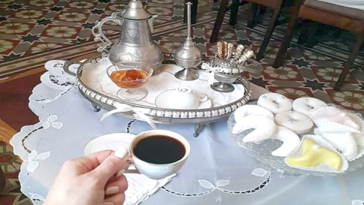 طقس تعبقه رائحة البن بكل ود