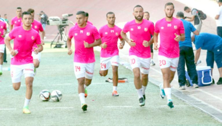 نقص الأموال وضيق الوقت يهددان مستقبل الفريق