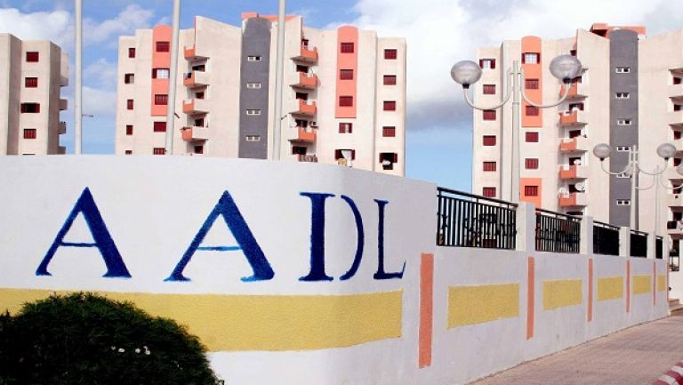 مكتتبو 1400 مسكن "عدل 2" يطالبون بمفاتيح شققهم
