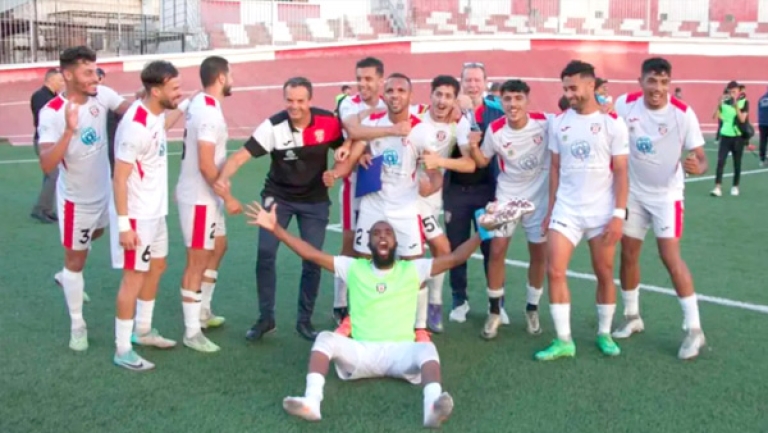 نجم بن عكنون يحيي آماله في البقاء