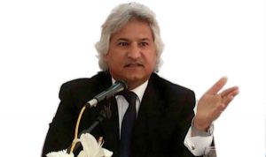 الممثل والمخرج العراقي الدكتور مظفر الطيب