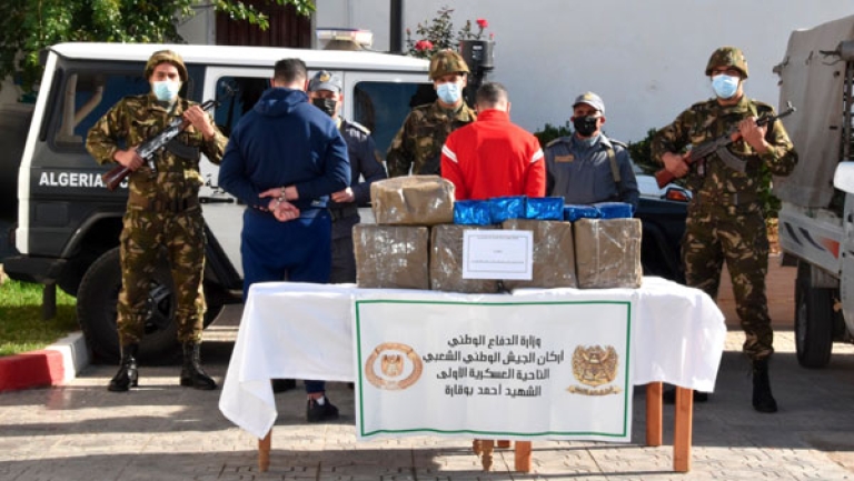 إحباط محاولة إدخال 6 قناطير من الكيف عبر الحدود مع المغرب