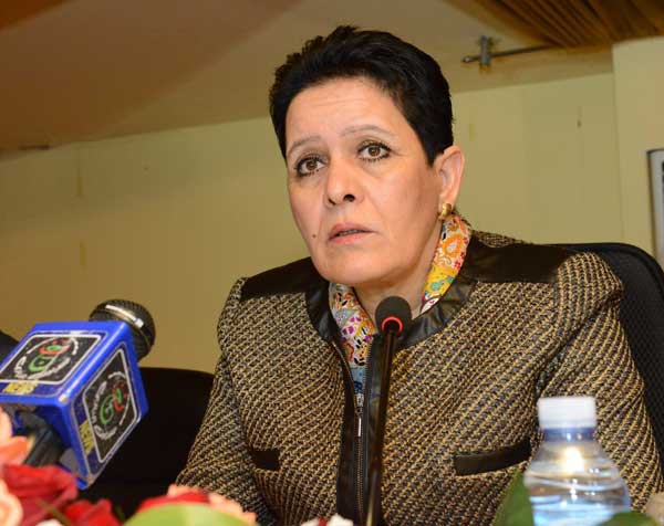 بوجمعة تؤكد بأن الدولة لن تضر بأبنائها 