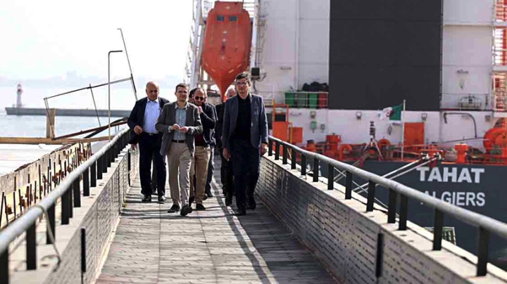 متابعة مشاريع المخطط الأزرق بالعاصمة