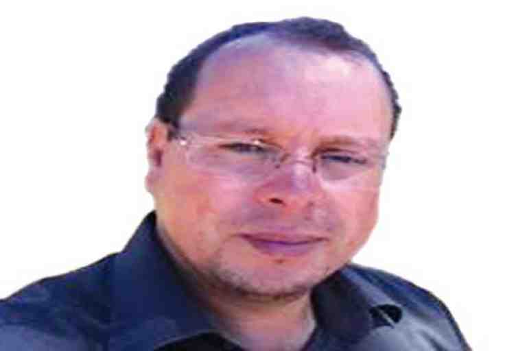 نعيش اليوم تبادلا ثقافيا في الظاهر وغزوا في الباطن