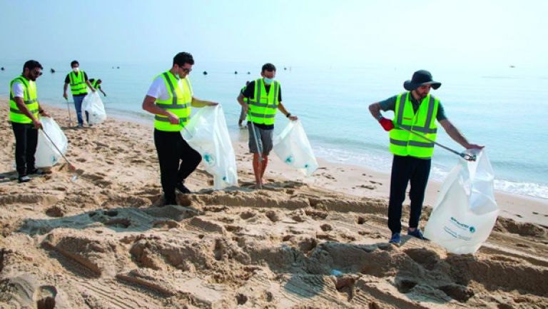 اقتراح تسيير نظافة الشواطئ للمؤسسات المصغرة