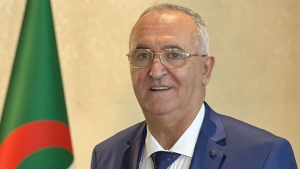 وزير المالية، لعزيز فايد