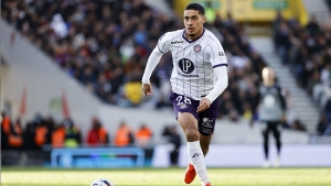 الدولي الجزائري، فارس شايبي