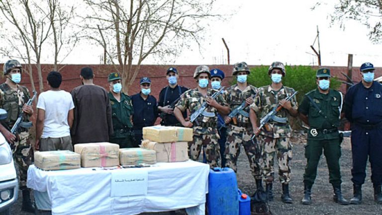 تدمير 4 مخابئ وتوقيف 8 داعمين للجماعات الإرهابية